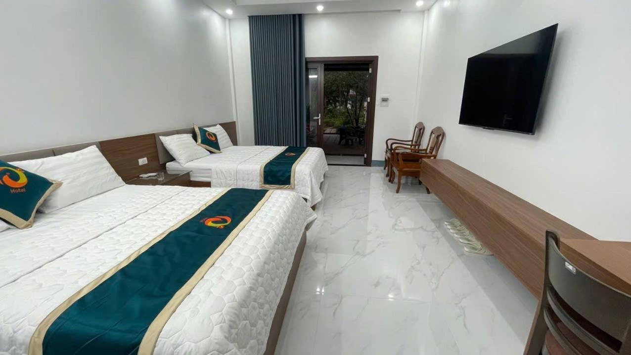 הא טין Bach Dai Dung Hotel מראה חיצוני תמונה
