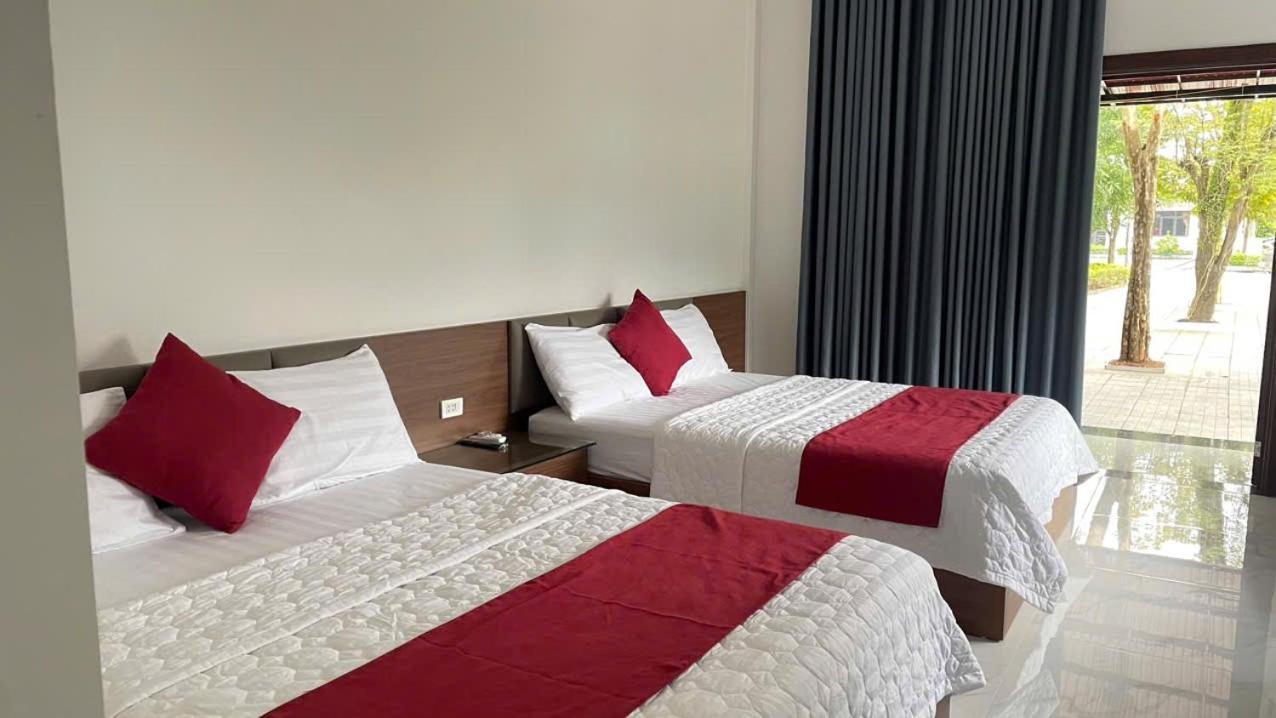 הא טין Bach Dai Dung Hotel מראה חיצוני תמונה