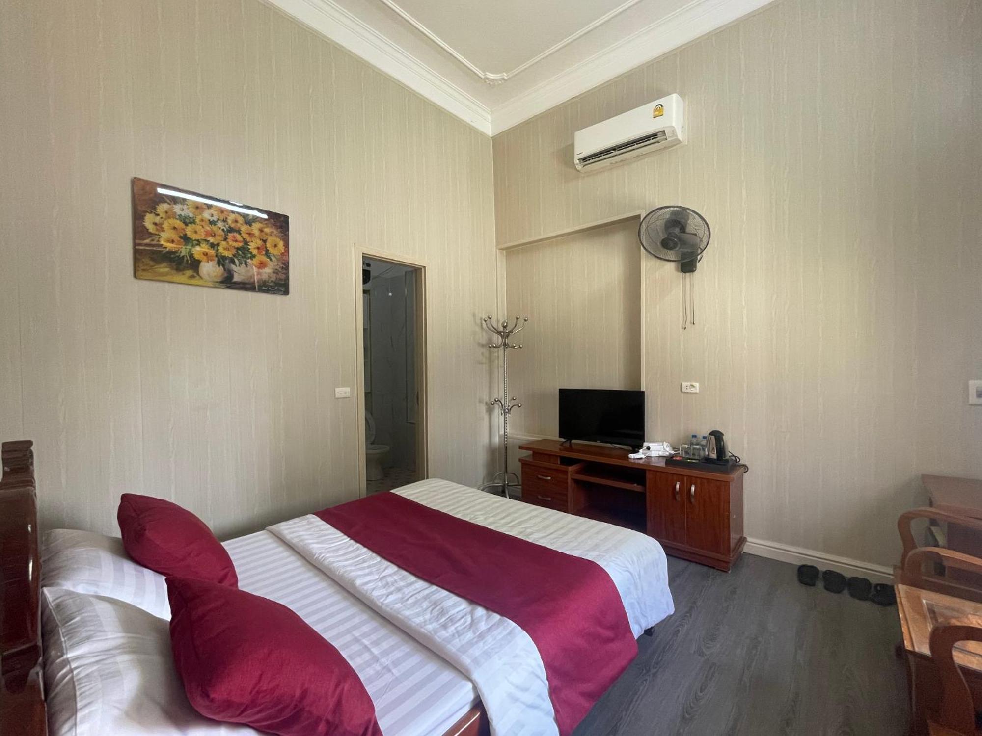הא טין Bach Dai Dung Hotel מראה חיצוני תמונה